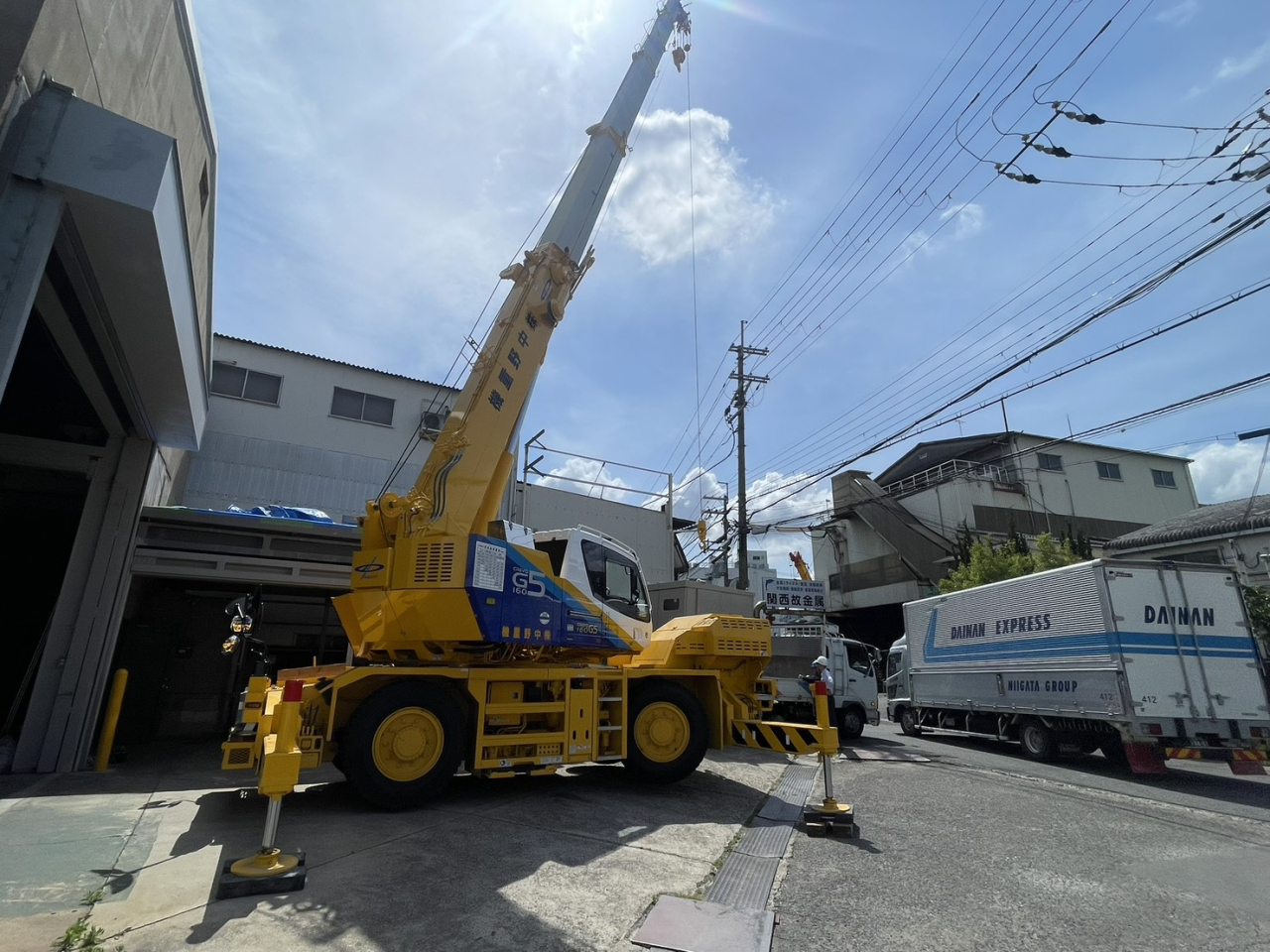 工事事例集更新！！キュービクル据付作業